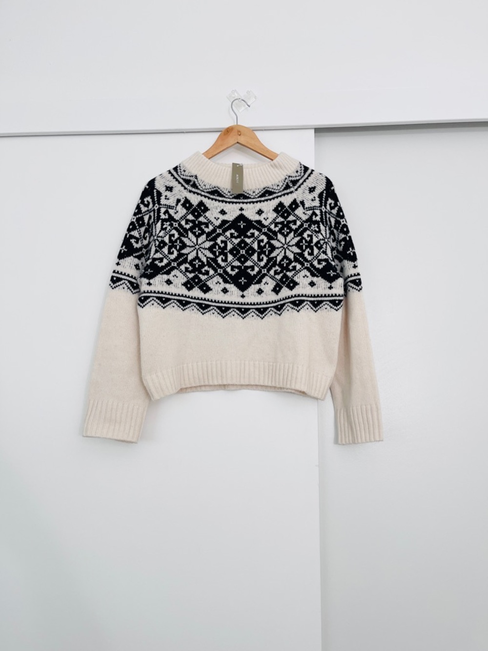 NWT JCrew Fair Isle Snowflake Sweater Pullover Semi Cropped Lamb Wool Size XS